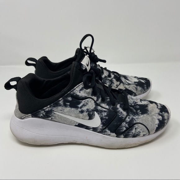 nike women's kaishi 2.0 shoes